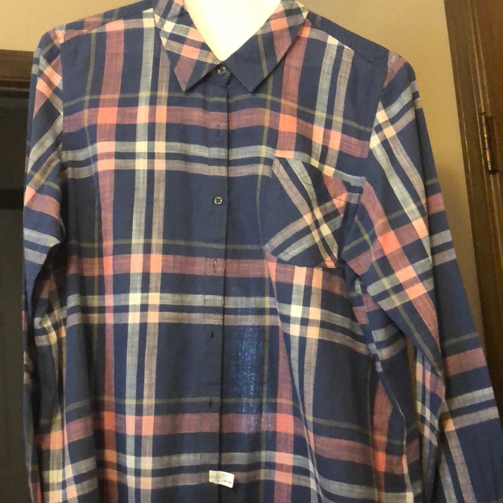 Natural Reflections XL ladies shirt, worn once!